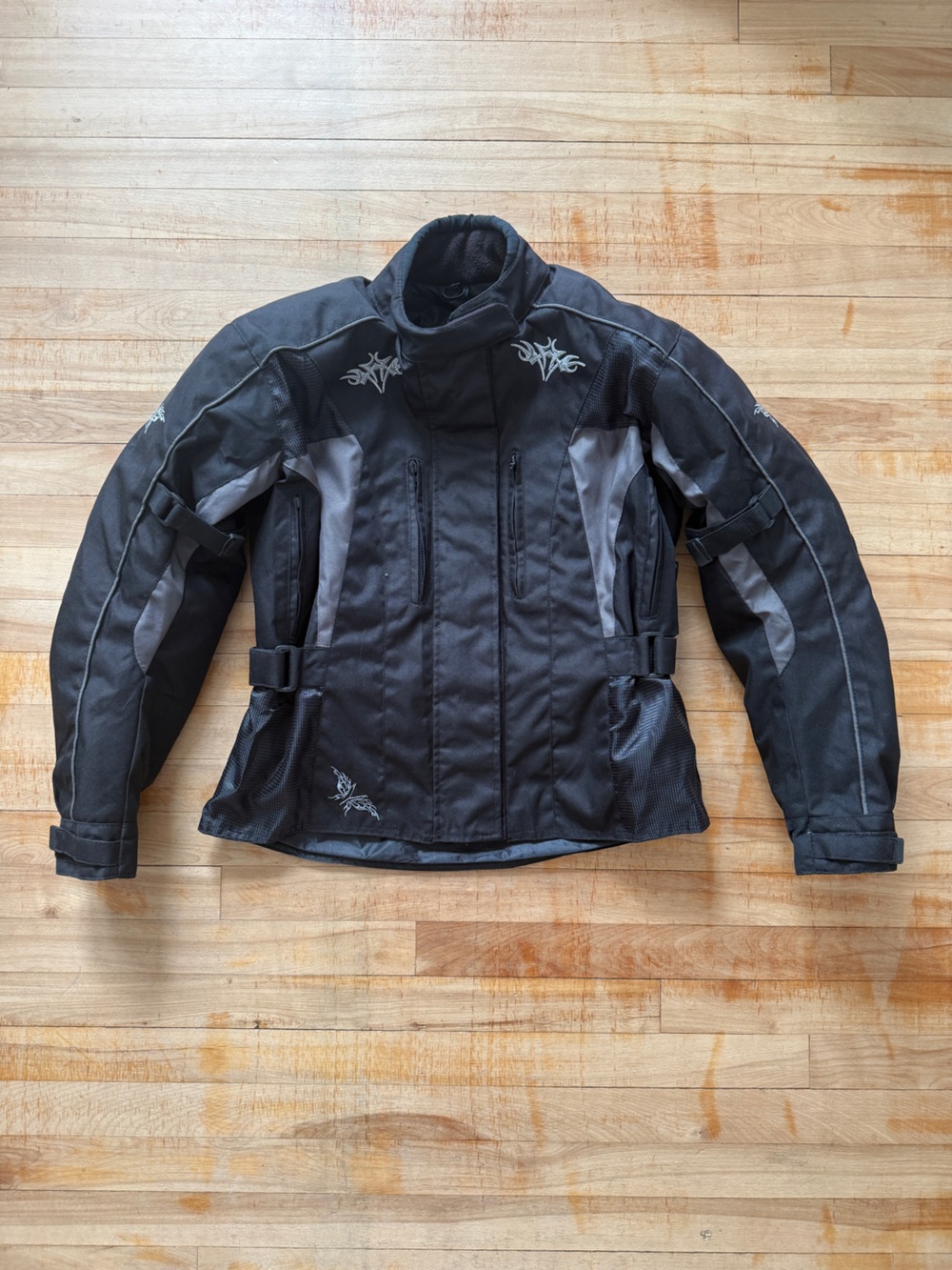Women’s Black and Gray Protective Motorcycle Riding Jacket